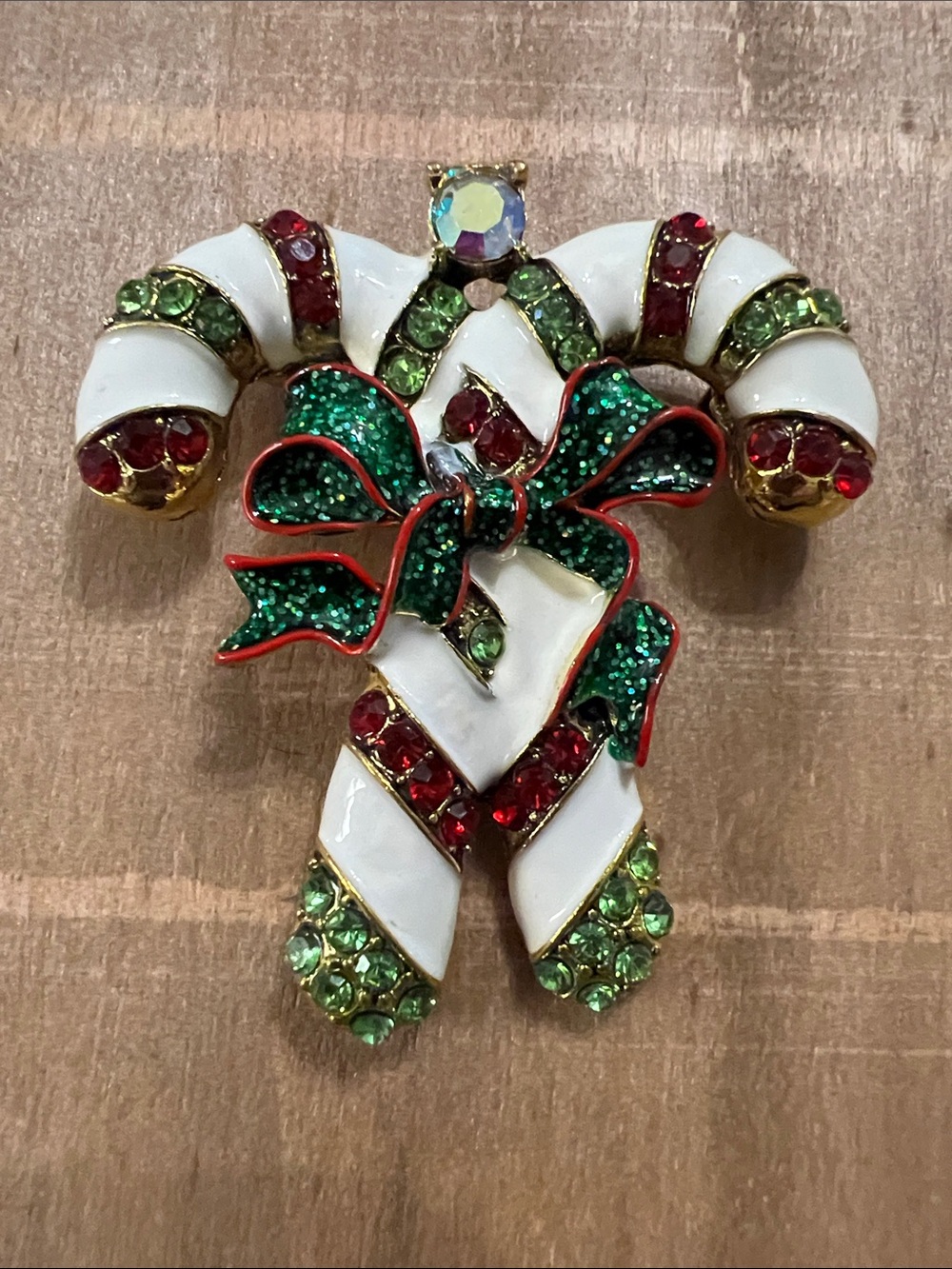 3/$18 Holiday Candy Cane Brooch with Green Glitter Bow - Lot 6068